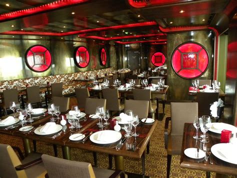 Steakhouse Elegance: Dining in Style on the Carnival Magic